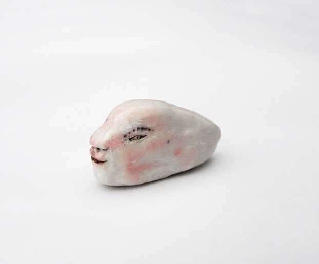 untitled, 2013; Ton, Papier, Wachs / paper-clay, wax, 6 cm